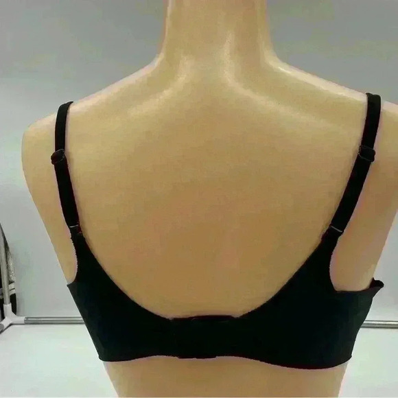 Victoria’s Secret Padded Push Up Bra Black Size 34D - Picture 7 of 10